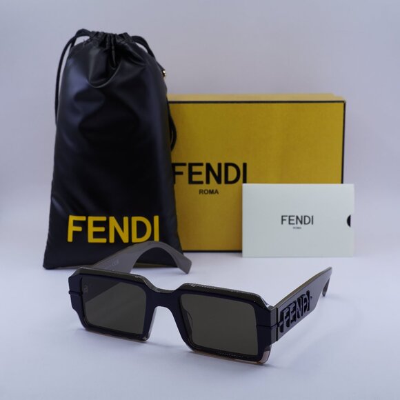 Fendi FE40073U 50E FENDI GRAPHY Rectangle Sunglasses - Brown